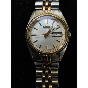 VTG SEIKO 7N83-0041 Women's Two-Tone Watch Fluted Bezel Jubilee Bracelet As Is